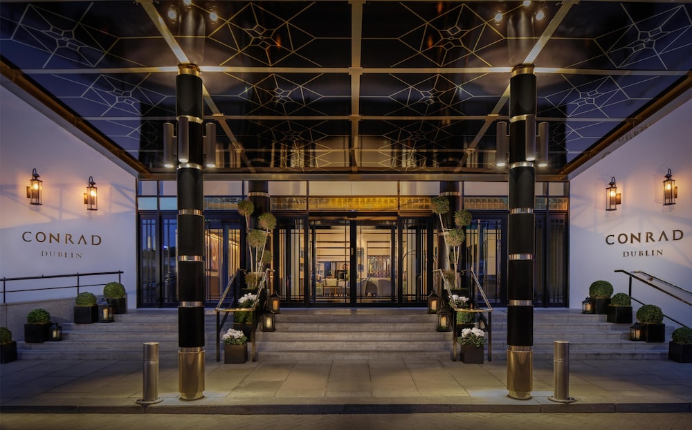 Catalogue image for Conrad Dublin